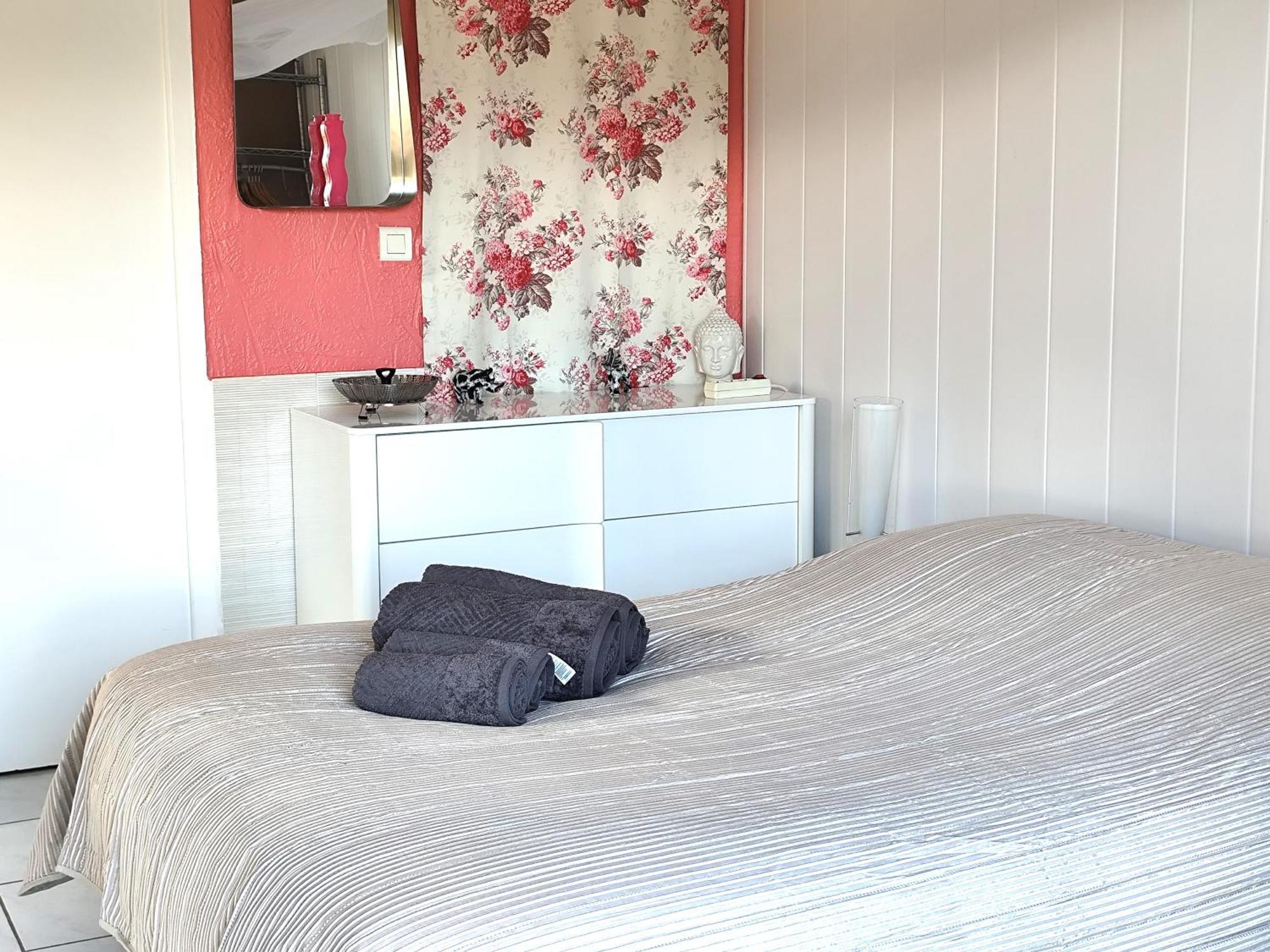 Studio le romantique à 20 kms de Nice Bendéjun Extérieur photo