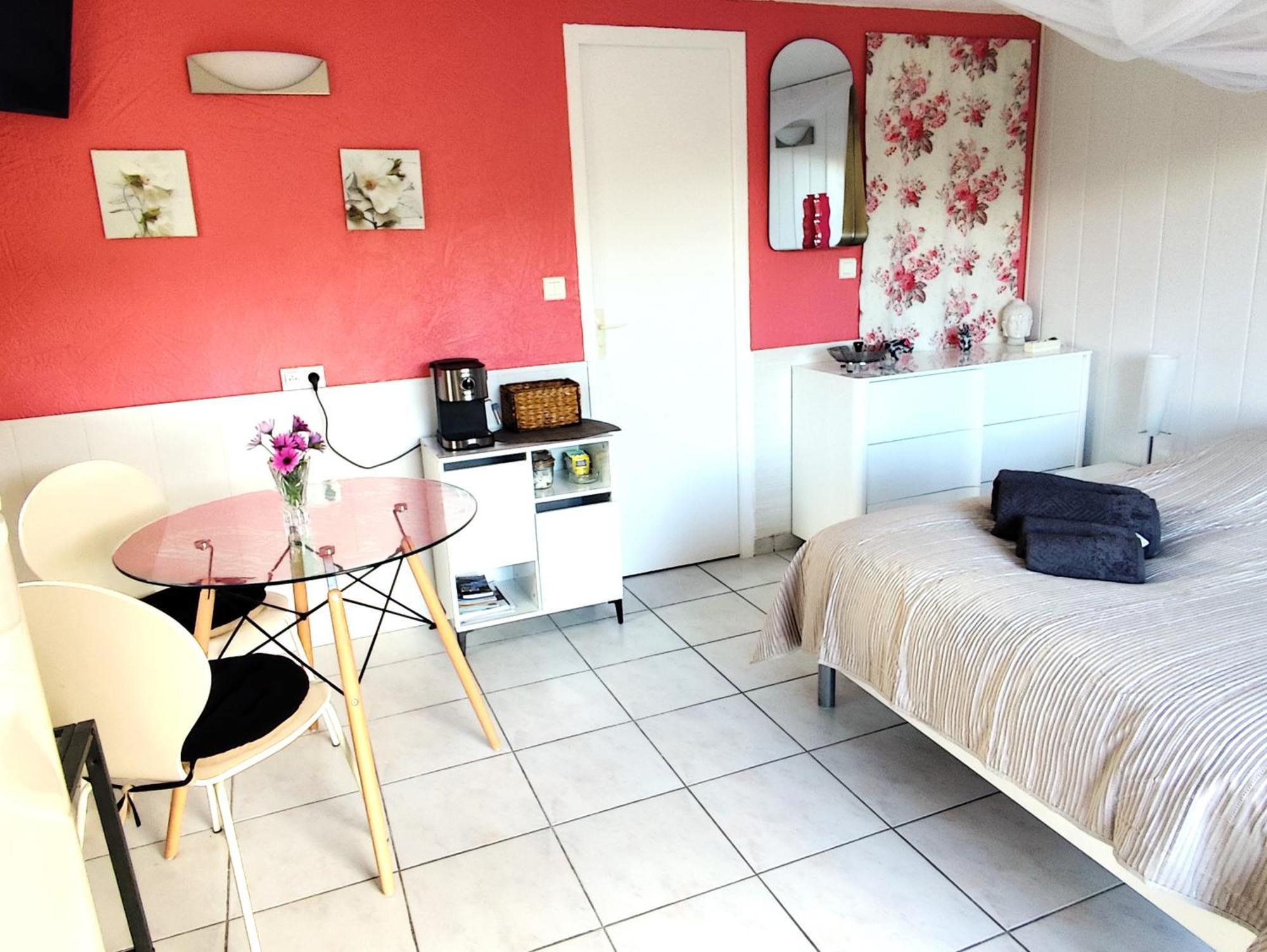 Studio le romantique à 20 kms de Nice Bendéjun Extérieur photo